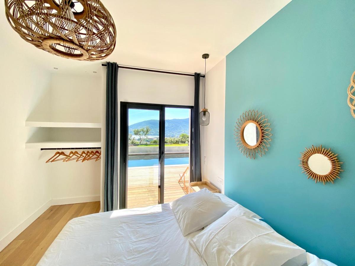 Villas De Standing Avec Magnifique Vue Mer Et Piscines Privees, Sagone Sagone  Exterior foto