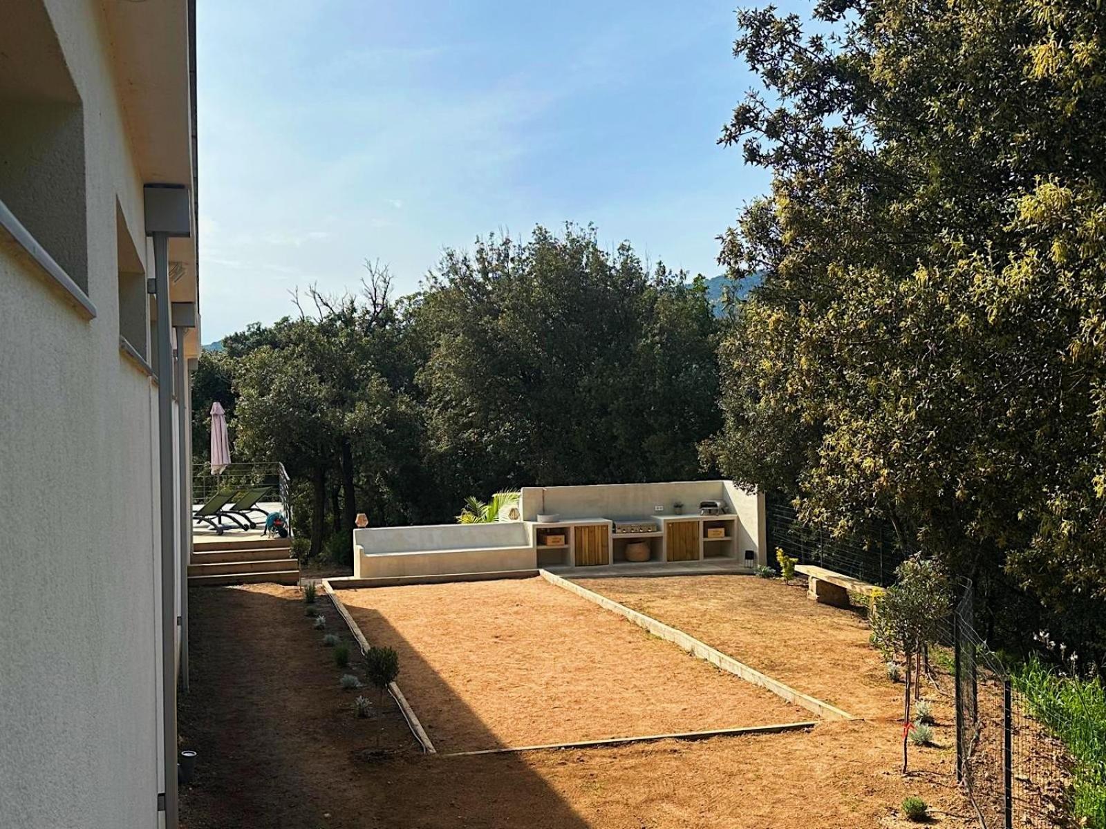 Villas De Standing Avec Magnifique Vue Mer Et Piscines Privees, Sagone Sagone  Exterior foto